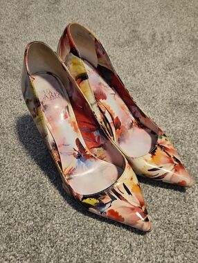 Floral Pointed-Toe Heels in Multi-Color